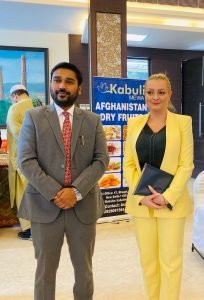 WhatsApp-Image-2023-10-21-at-18.43.09-204x300